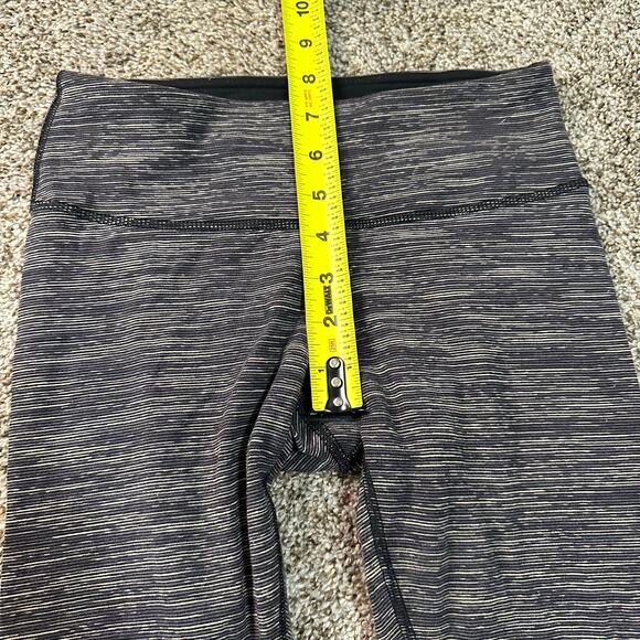 LULULEMON Women's Wunder Under Crop Size 4 - Picture 5 of 8